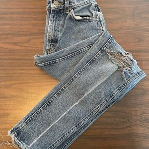 Vintage Medium Wash Distressed Lee Jeans